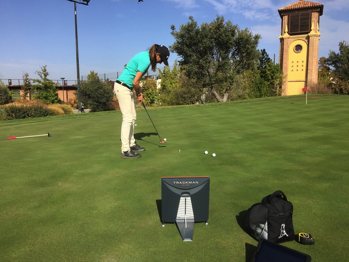Green speed practice using TrackMan
